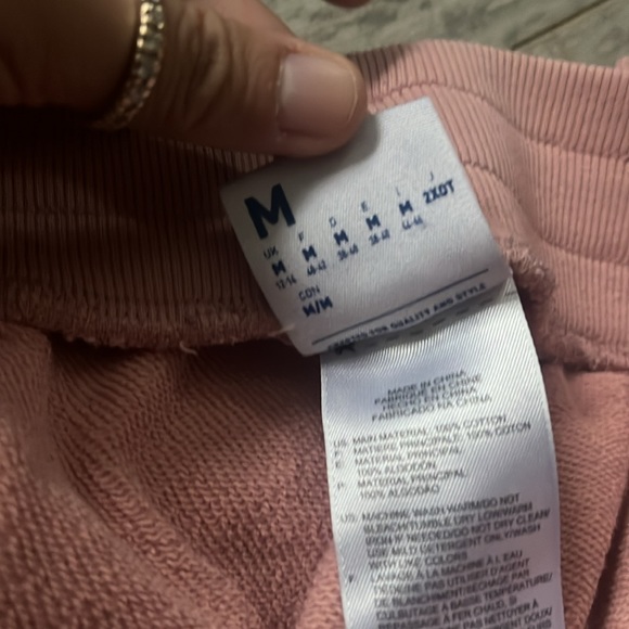 Reebok Joggers - Picture 3 of 7